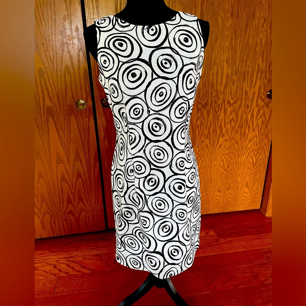 AGB dress Size 8